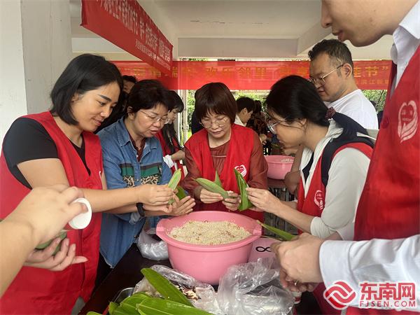 到共建社区开展“粽情端午·欢乐邻里”活动 三明分院供图.jpg