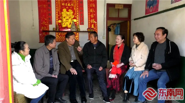 慰问现场（沙区区退役军人局供图）.png