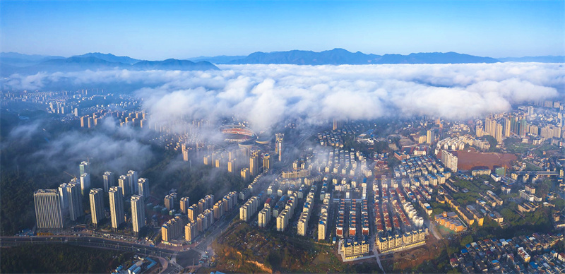 产城融合的永安(罗联永 摄).jpg